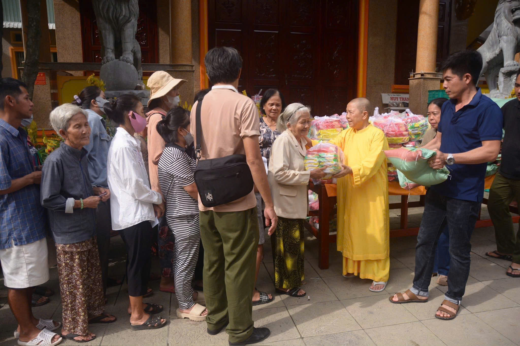 Khóm Đông Thành